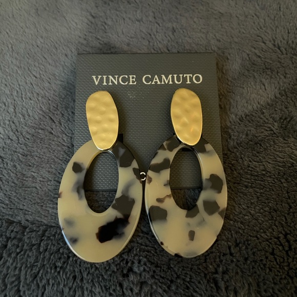 Vince Camuto Jewelry - Vince Camuto Clip on Earrings